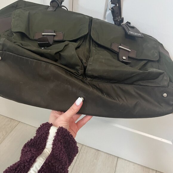 Tumi Green Nylon Tote Bag - Picture 6 of 9